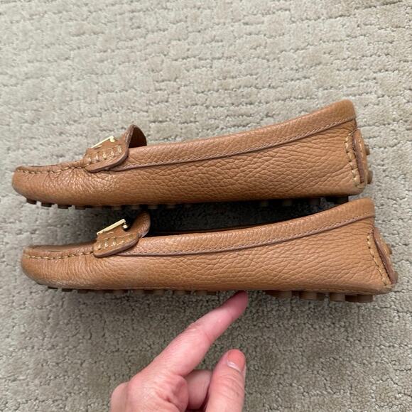 Tory Burch Tumbled Leather Kendrick Loafers Tan Camel Brown 5 - Picture 2 of 8